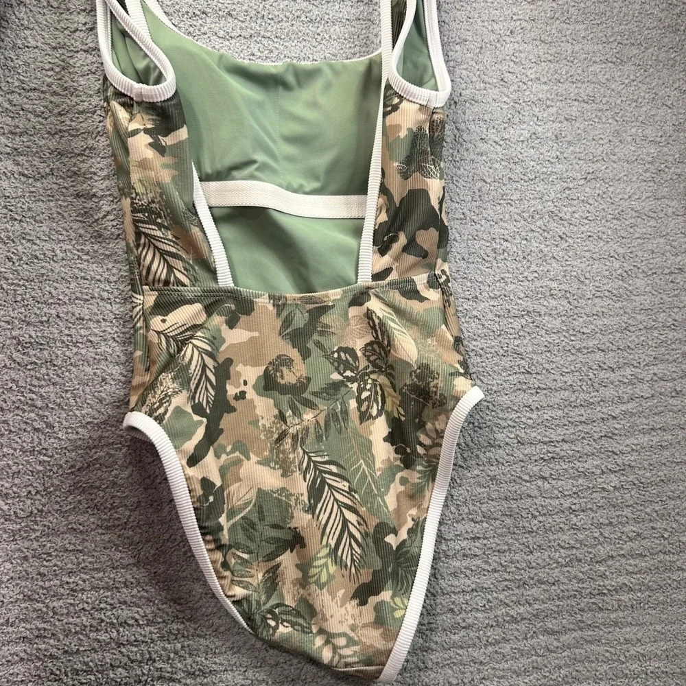 LainSnow One Piece Swimsuit Camo Tropical XS Ribbed High Cut Beach Sporty Boho